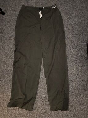Geoffrey Beene sport stretch  Olive Green /grey women's  Chinos